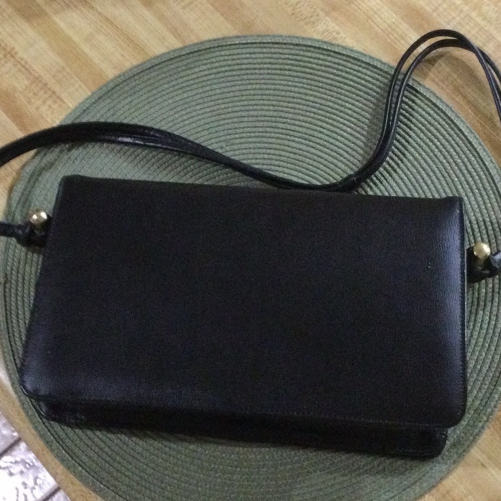 Paris-style  purse